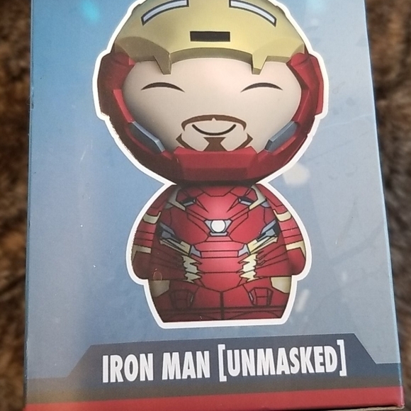 Set of Dorbz Iron Man and Fabrikations Spider Man - Picture 5 of 9